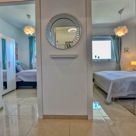 Felice Sul Lago Apartment *