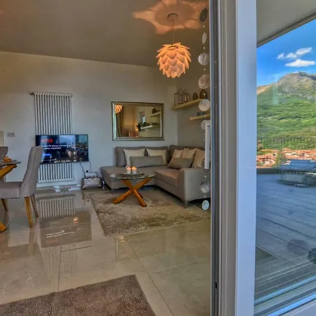 Felice Sul Lago Apartment