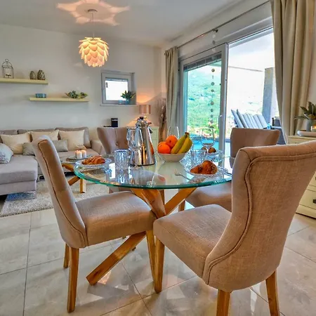 Felice Sul Lago Apartment *